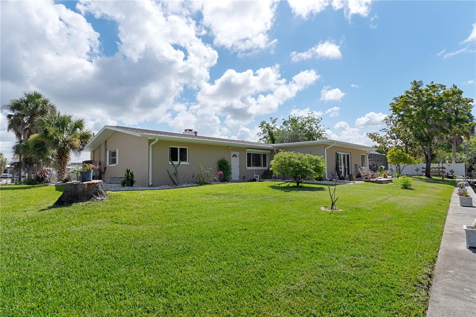 Single Family Residence at 2160 N WATERSEDGE DR, CRYSTAL RIVER, photo 42 of 49