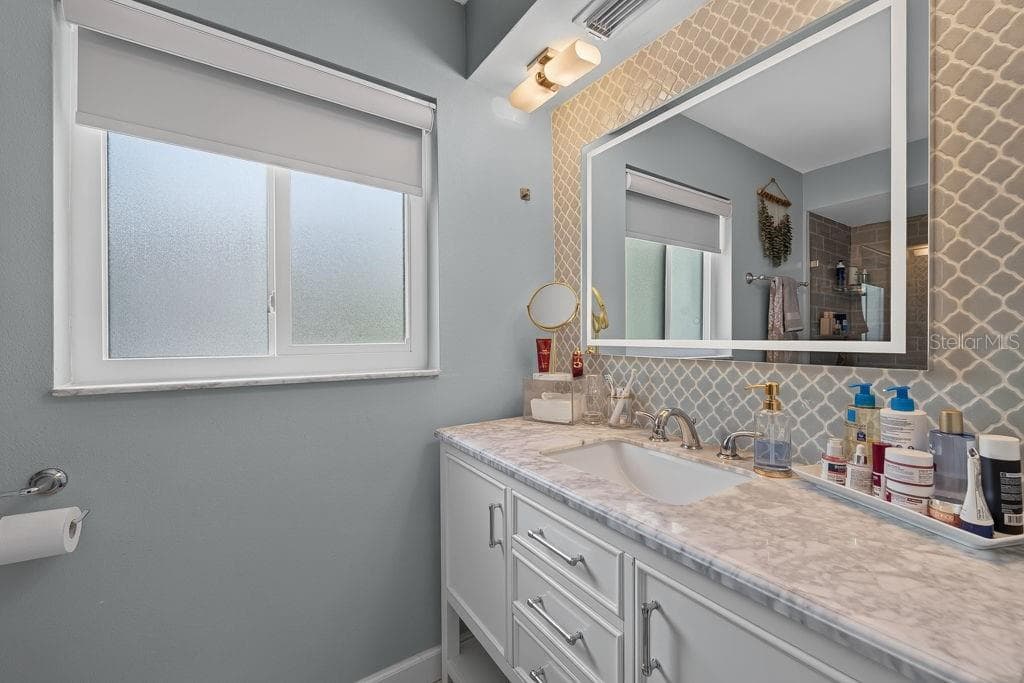 Single Family Residence at 2159 GREENBRIAR BLVD, CLEARWATER, photo 31 of 50