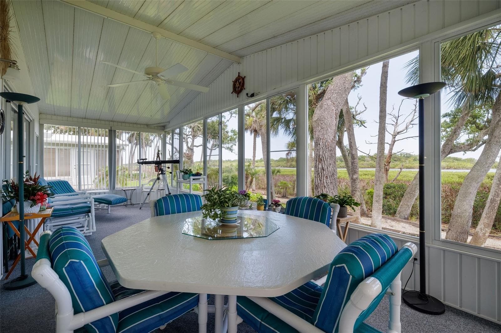 Manufactured Home at 735 NAVIGATORS WAY, EDGEWATER, photo 17 of 73