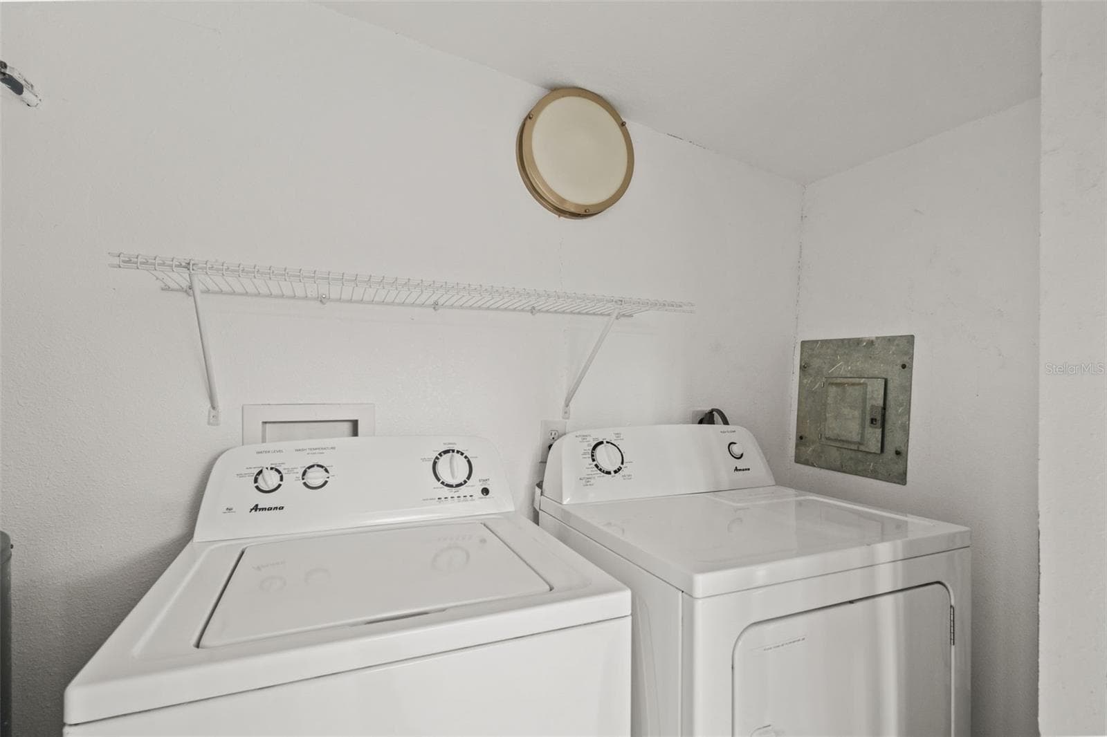 Single Family Residence at 102 W NORTH ST, TAMPA, photo 35 of 45