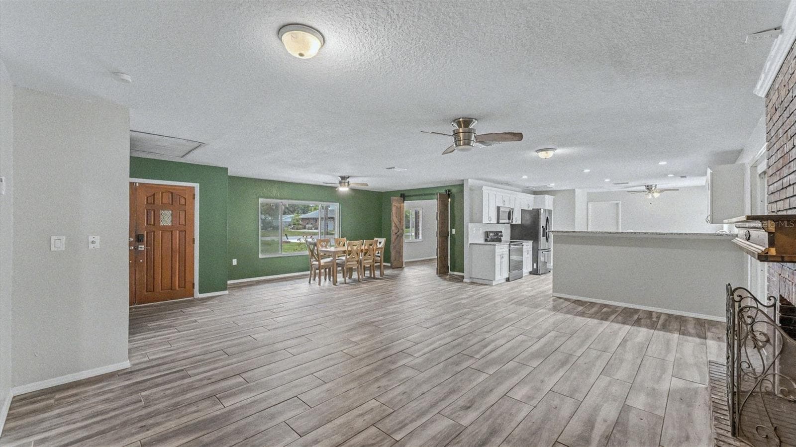 Single Family Residence at 3180 FLAMINGO LN, MULBERRY, photo 13 of 41