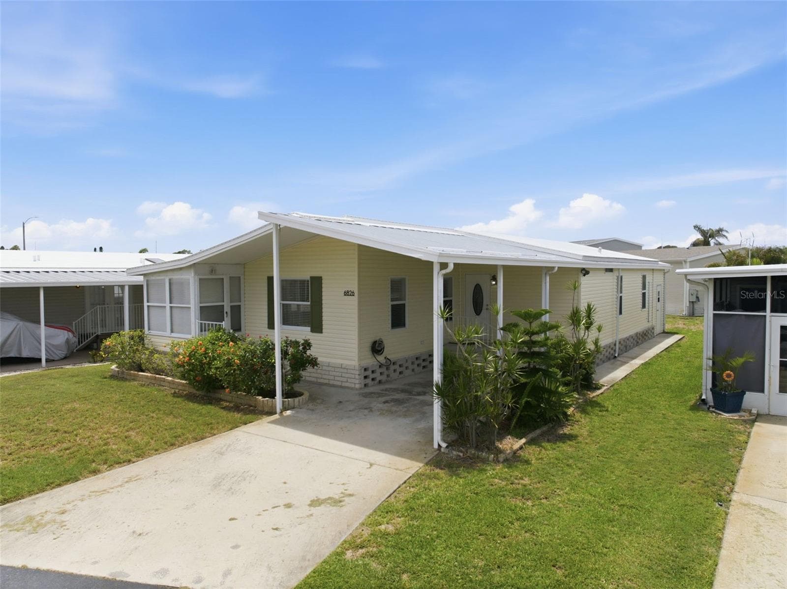 6826 MOUNT ORANGE DR NE #383