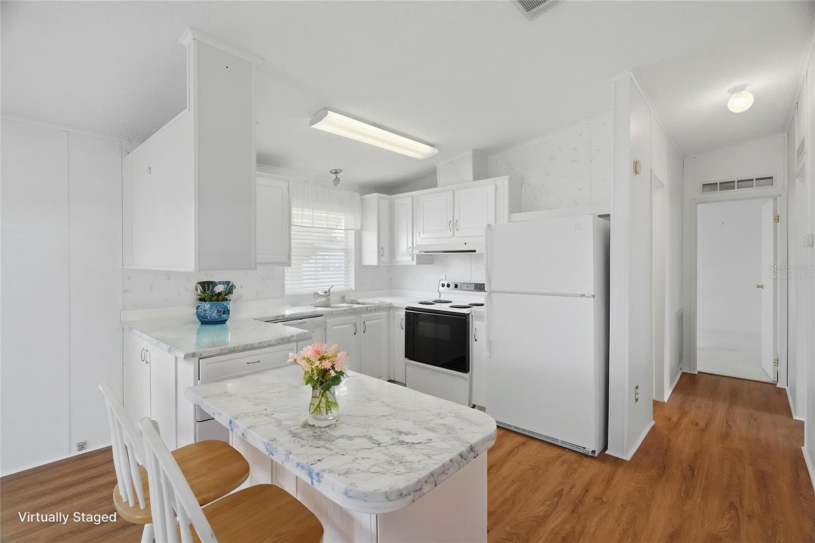 Kitchen-virtually staged - 6826 MOUNT ORANGE DR NE #383, ST PETERSBURG
