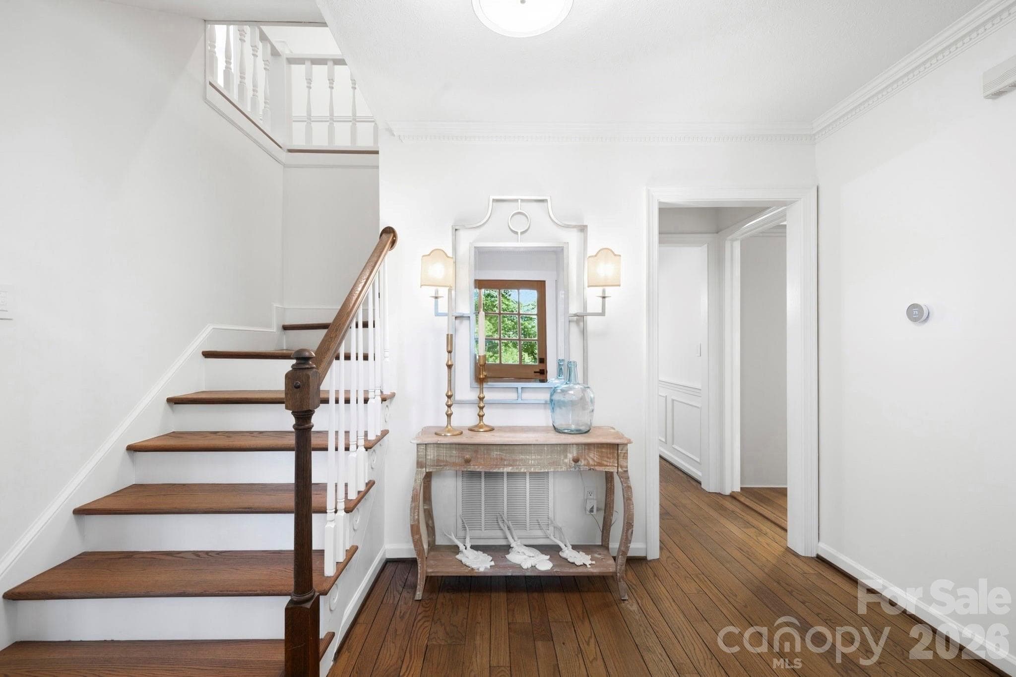Single Family Residence at Hendersonville, photo 6 of 41