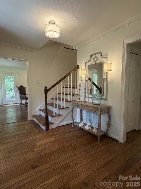 Single Family Residence at Hendersonville, photo 8 of 41