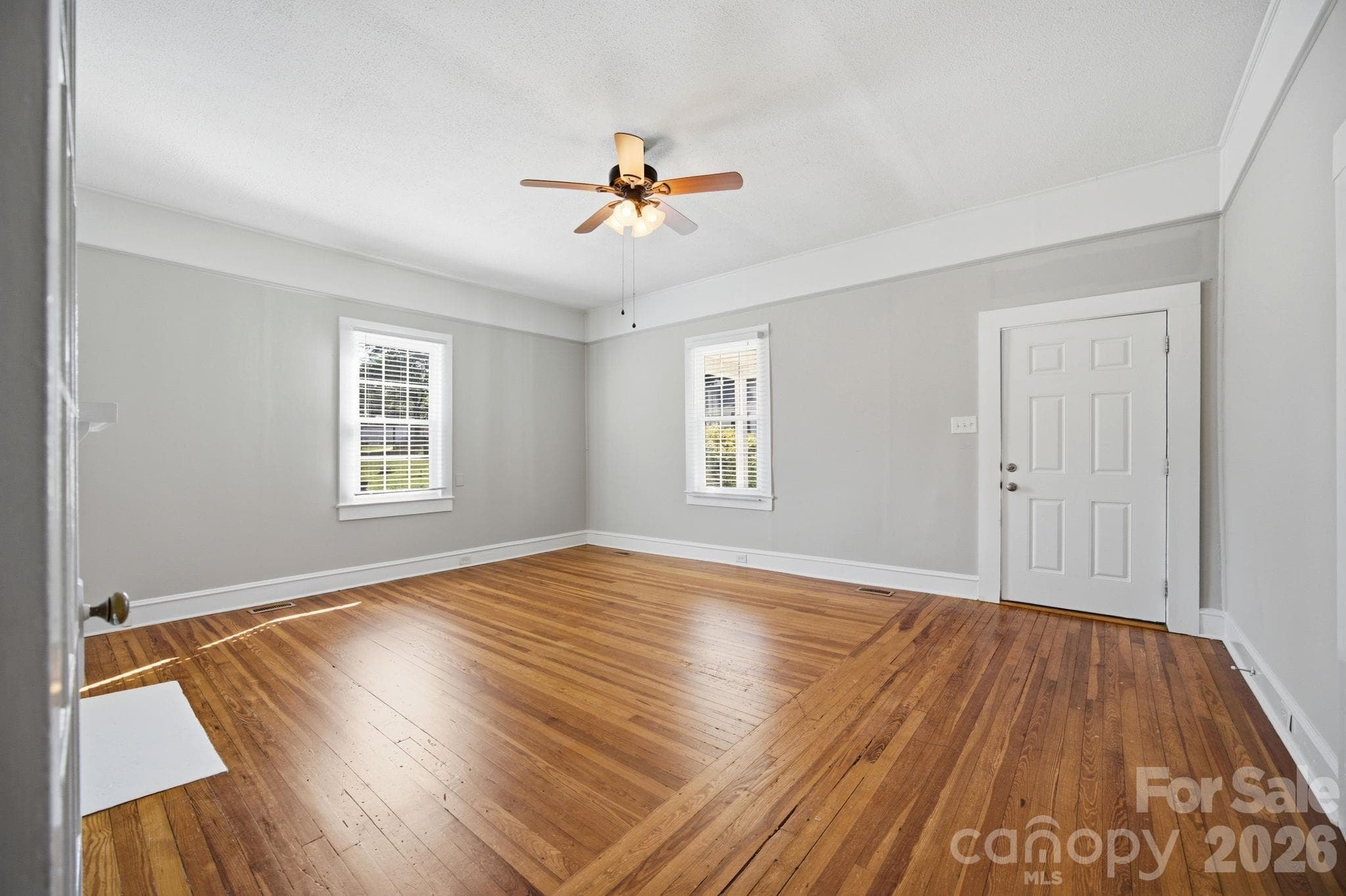 Single Family Residence at 306 York Avenue, Kannapolis, photo 10 of 39