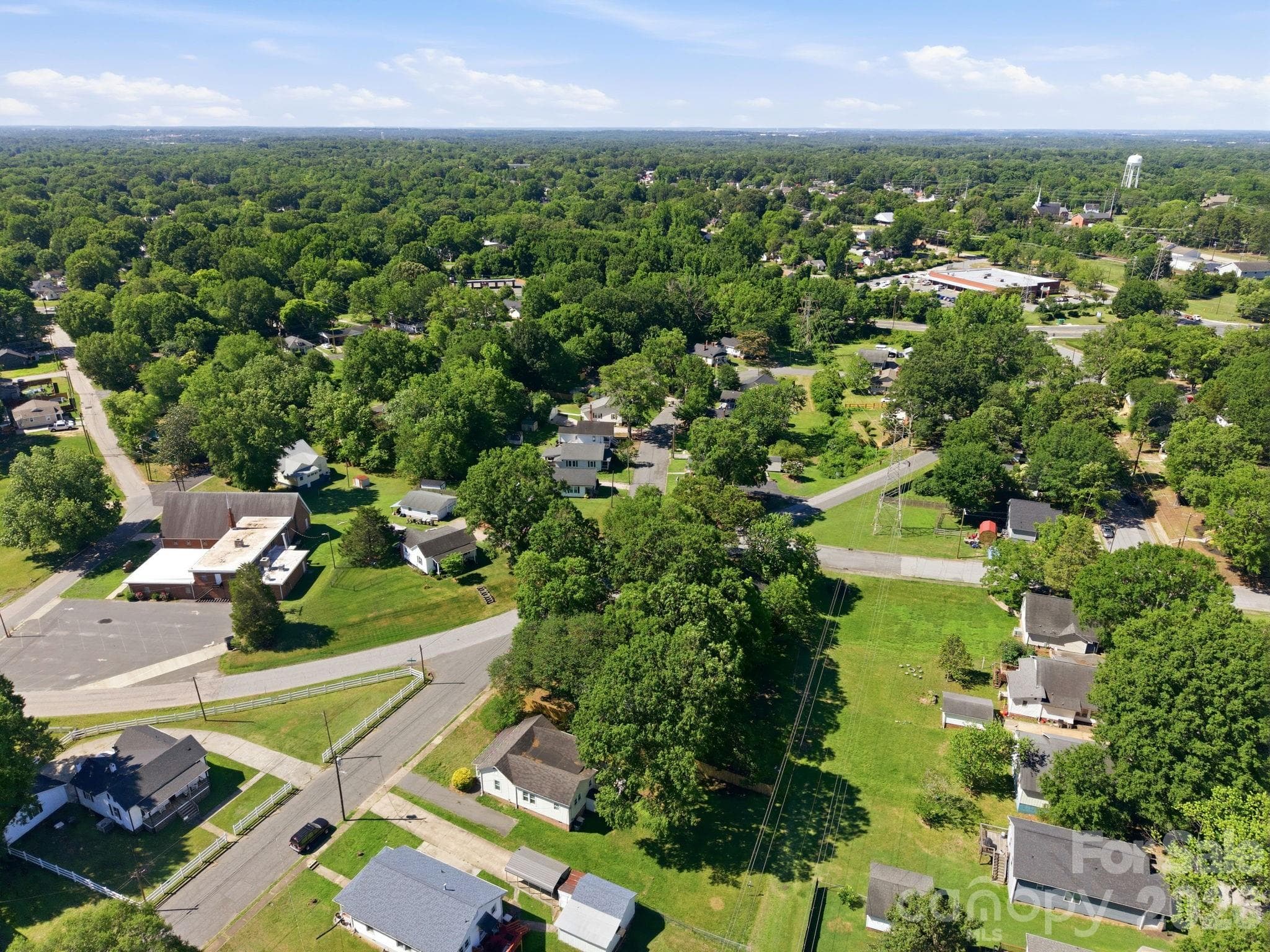 Single Family Residence at 306 York Avenue, Kannapolis, photo 31 of 39
