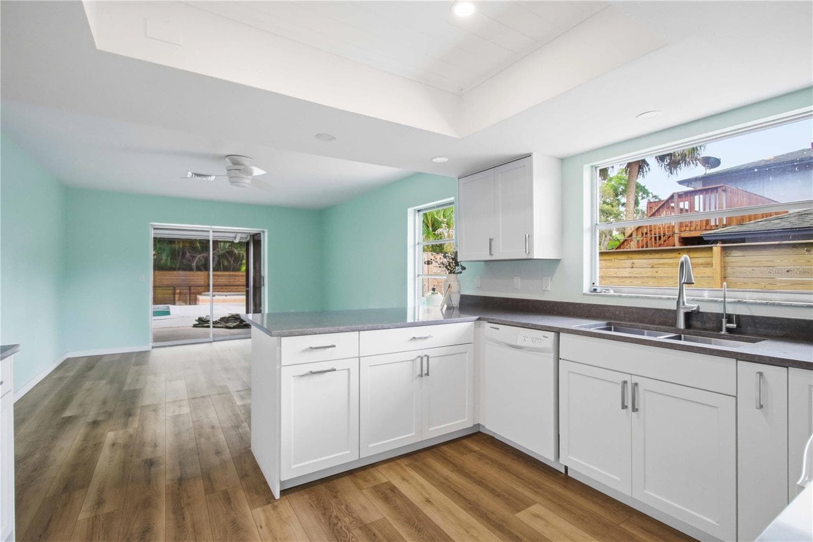 Single Family Residence at 3629 EGERTON CIR, SARASOTA, photo 16 of 52