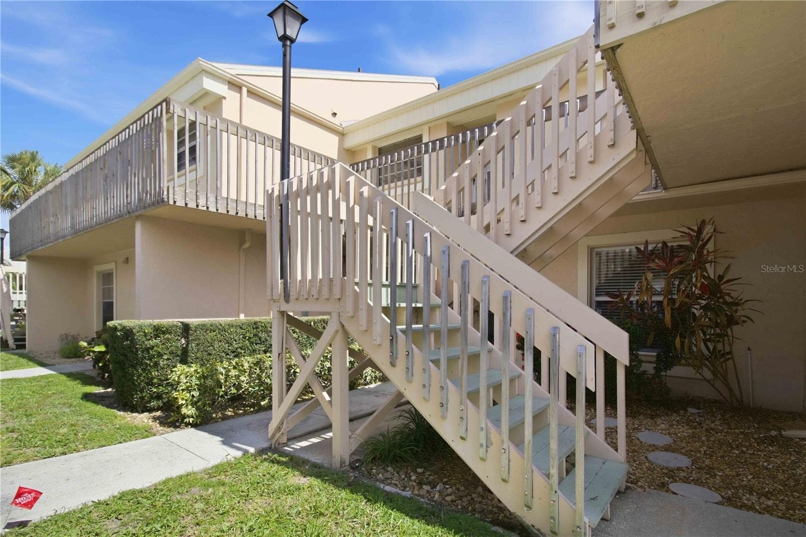 Condominium at 6032 7TH AVE W #6032, BRADENTON, photo 4 of 38