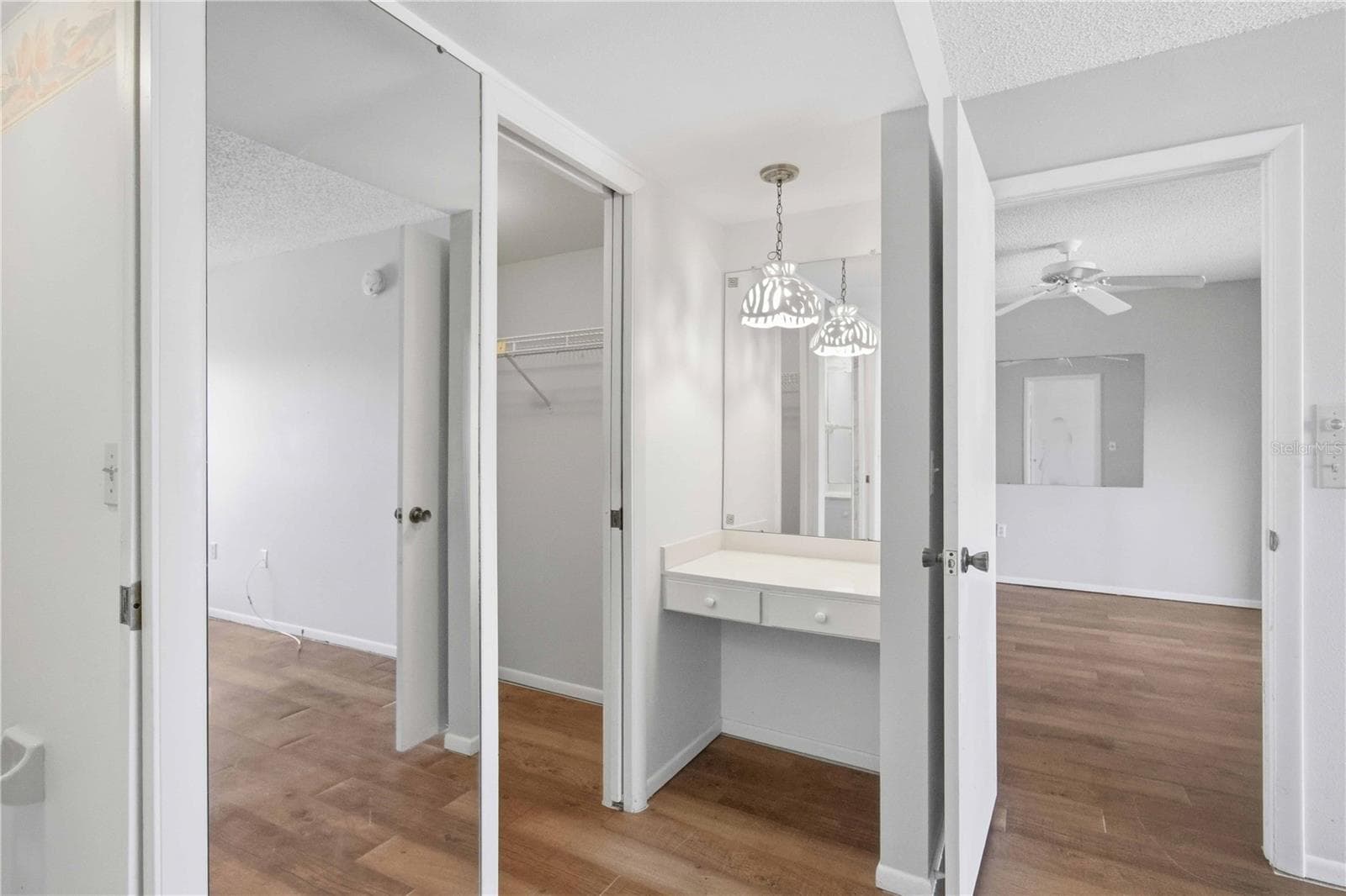 Condominium at 6032 7TH AVE W #6032, BRADENTON, photo 17 of 38