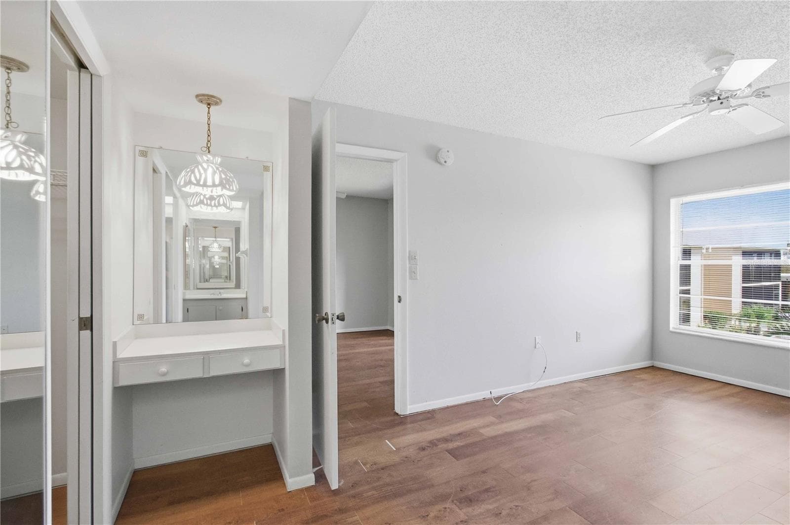 Condominium at 6032 7TH AVE W #6032, BRADENTON, photo 20 of 38