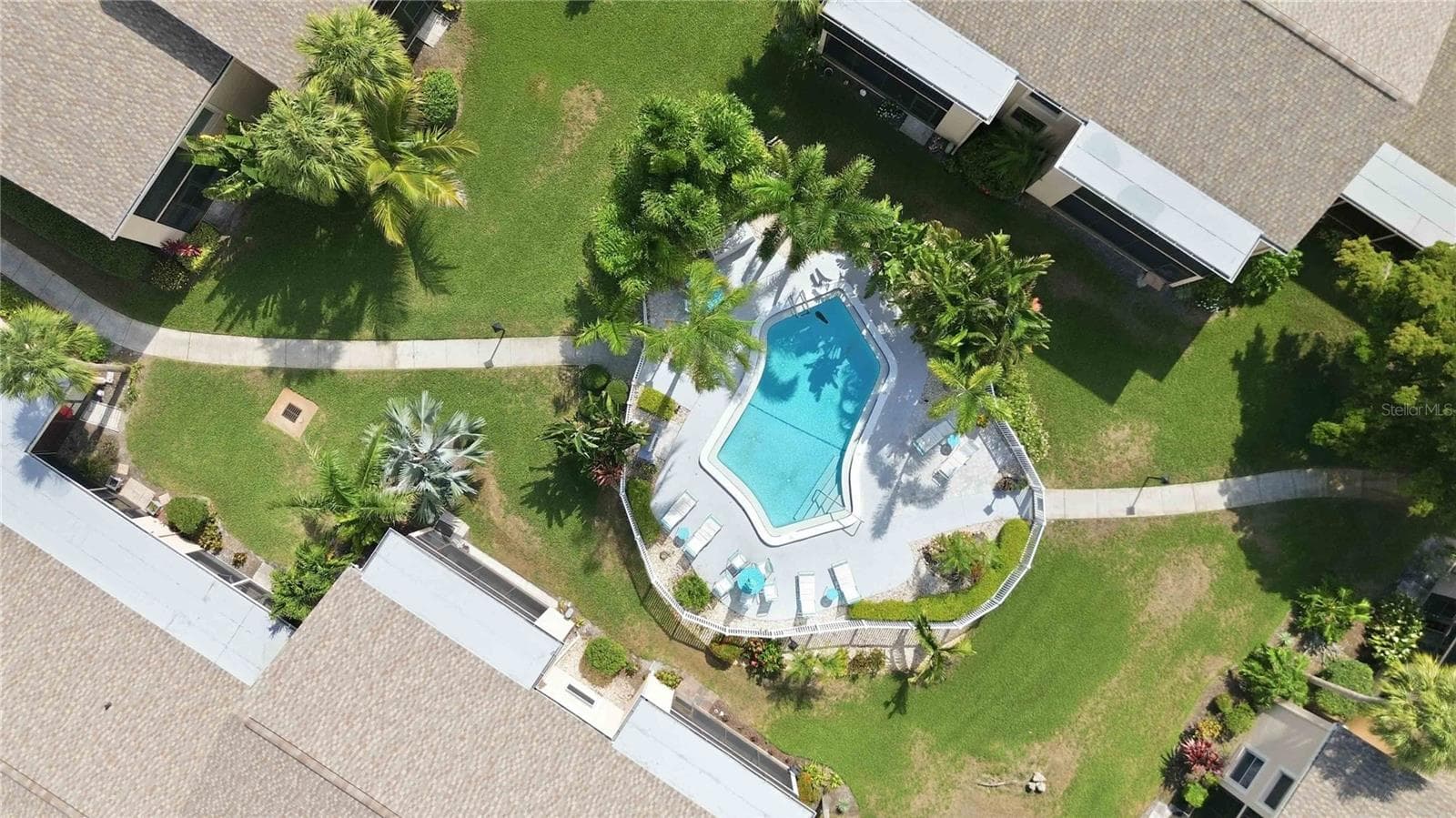 Condominium at 6032 7TH AVE W #6032, BRADENTON, photo 32 of 38