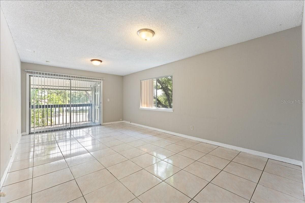 Condominium at 6345 NEWTOWN CIR #45B2, TAMPA, photo 8 of 37