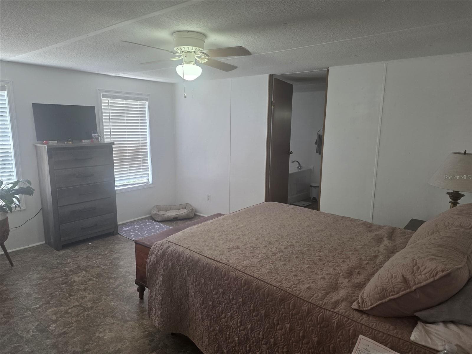 Manufactured Home at 8456 SW STATE ROAD 47, LAKE CITY, photo 30 of 31