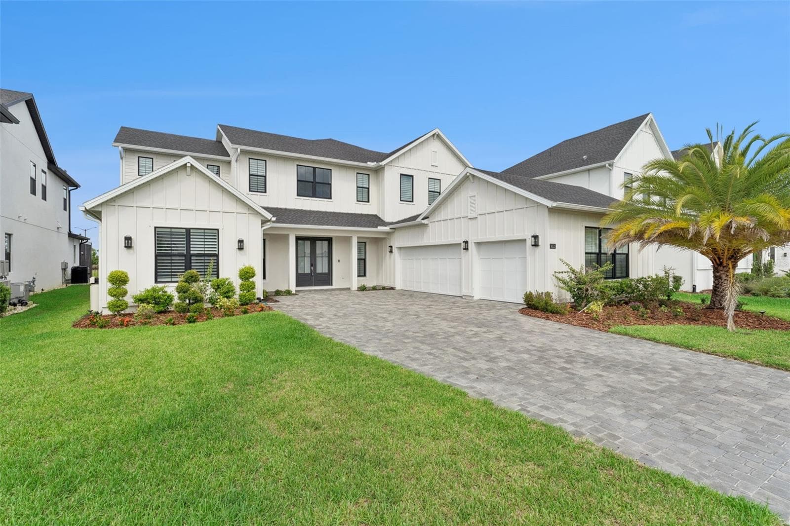 Single Family Residence at 9652 ENGLISH LAUREL CT, ORLANDO, photo 2 of 52