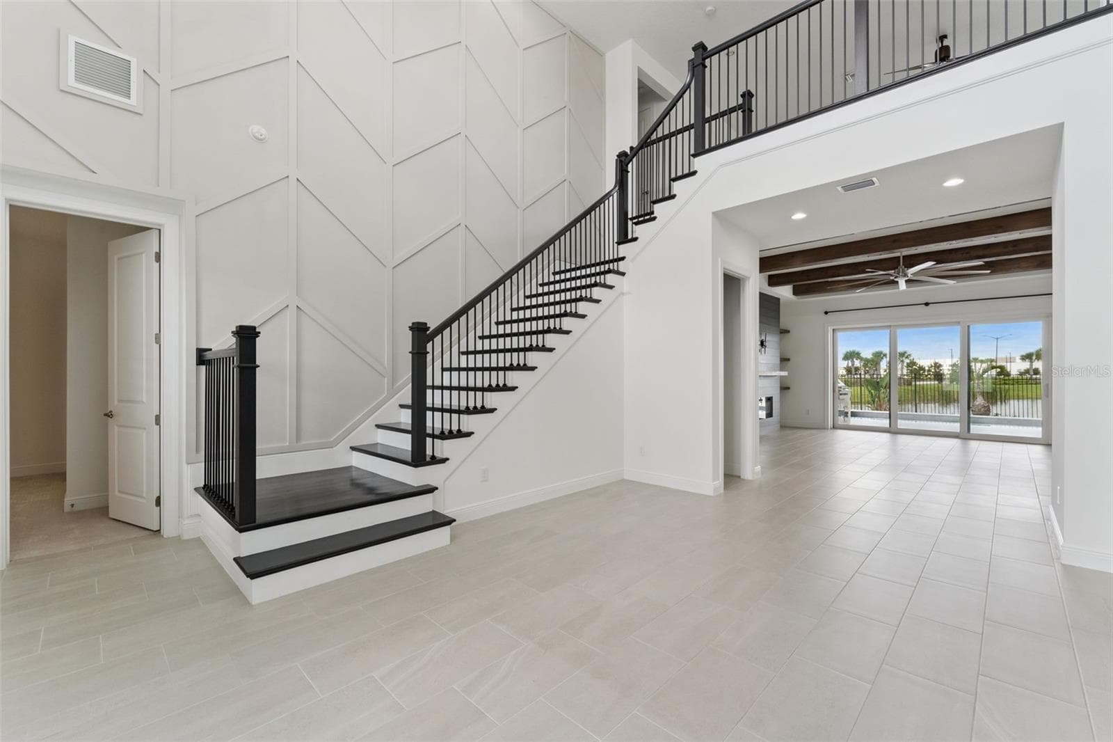 Single Family Residence at 9652 ENGLISH LAUREL CT, ORLANDO, photo 16 of 52
