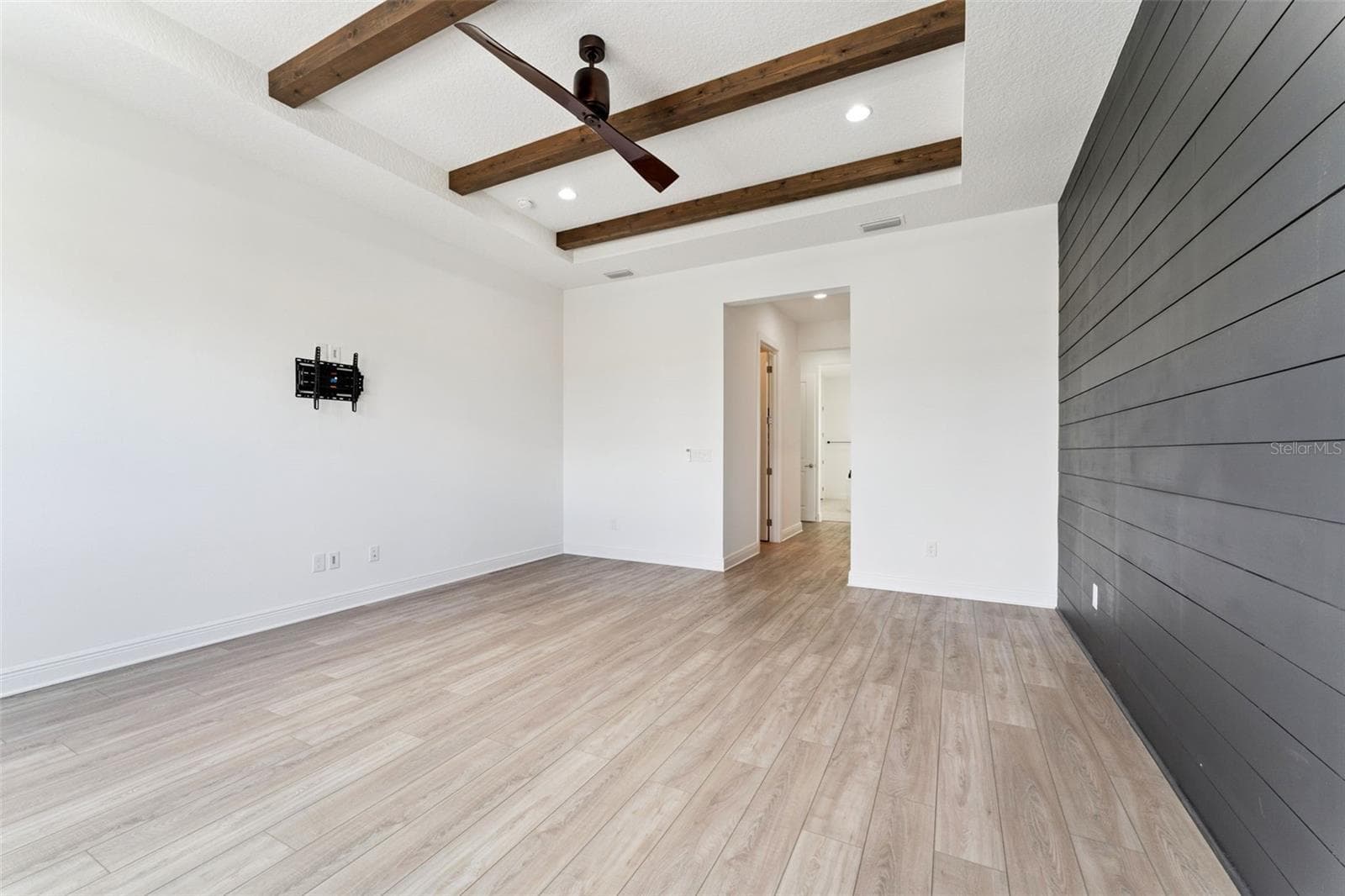 Single Family Residence at 9652 ENGLISH LAUREL CT, ORLANDO, photo 23 of 52