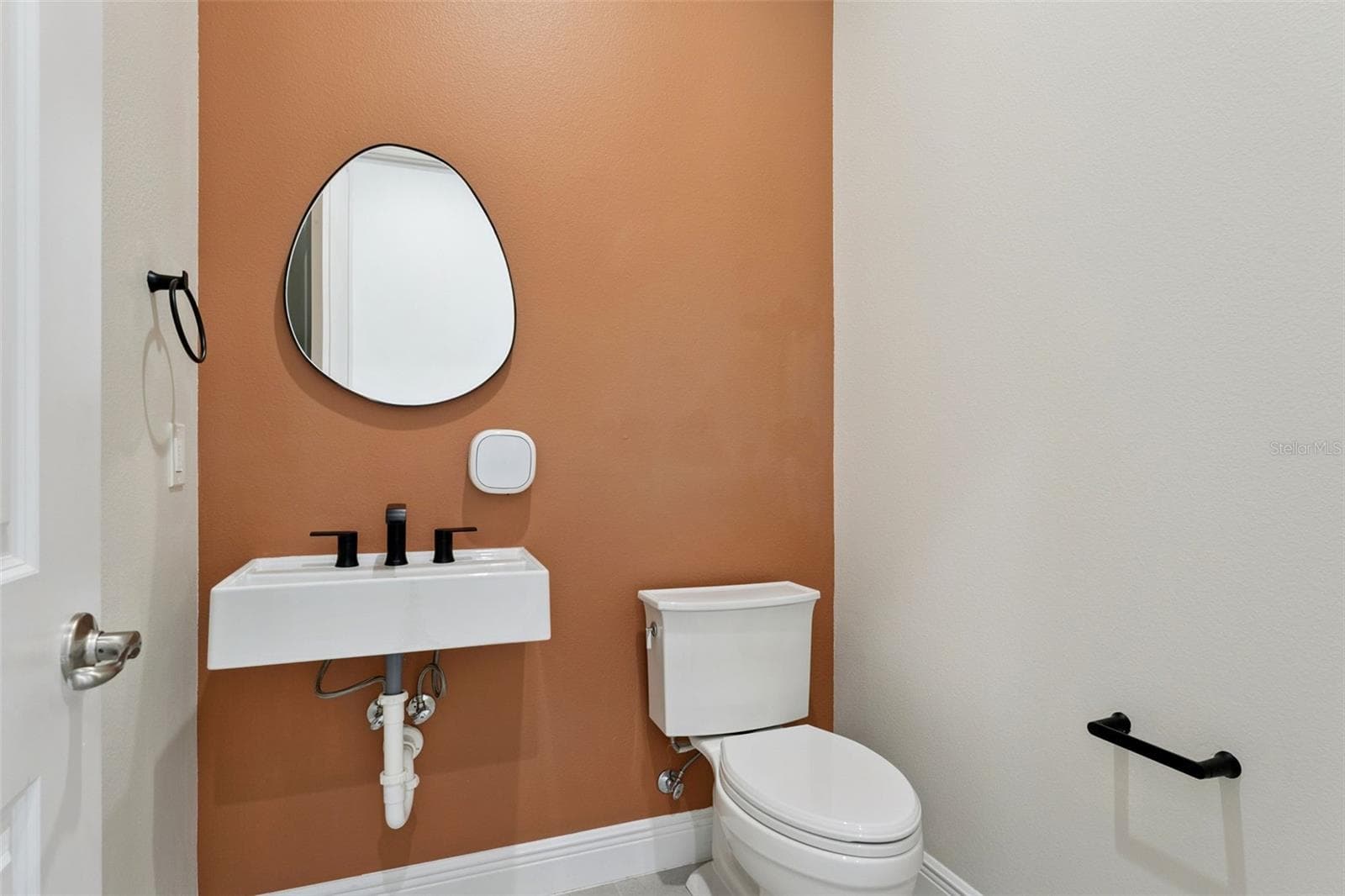 Single Family Residence at 9652 ENGLISH LAUREL CT, ORLANDO, photo 42 of 52