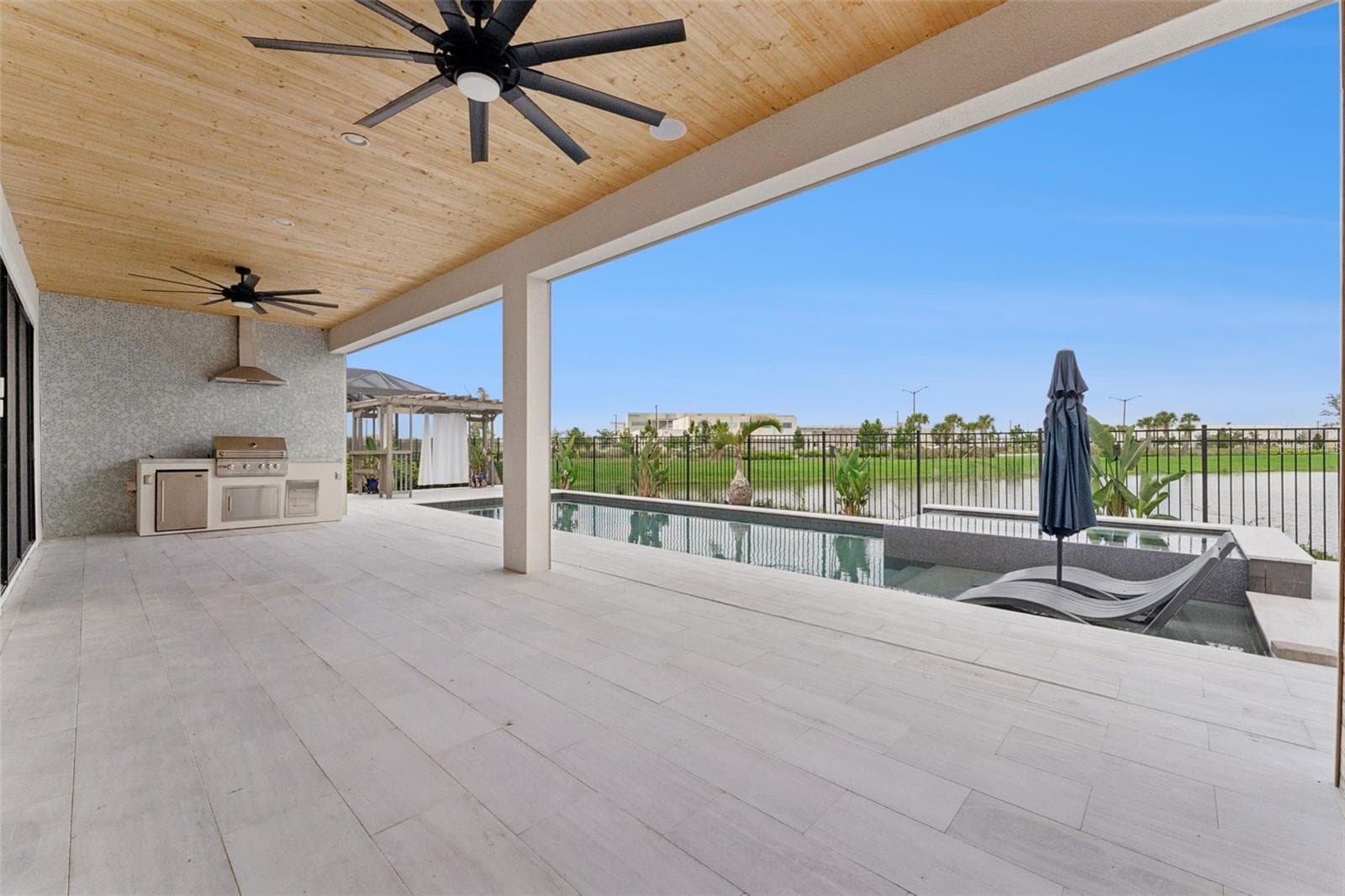 Single Family Residence at 9652 ENGLISH LAUREL CT, ORLANDO, photo 45 of 52