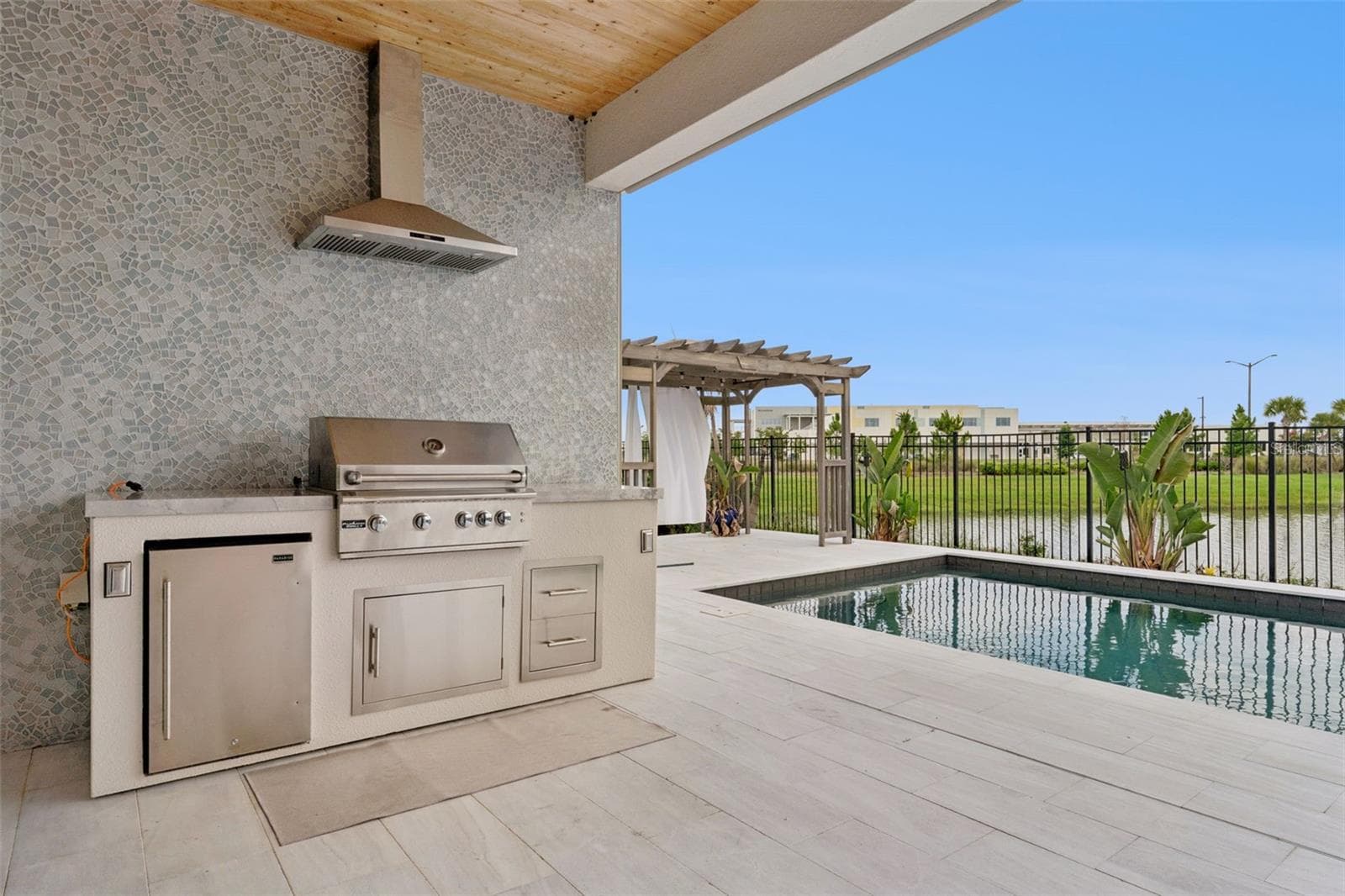 Single Family Residence at 9652 ENGLISH LAUREL CT, ORLANDO, photo 46 of 52