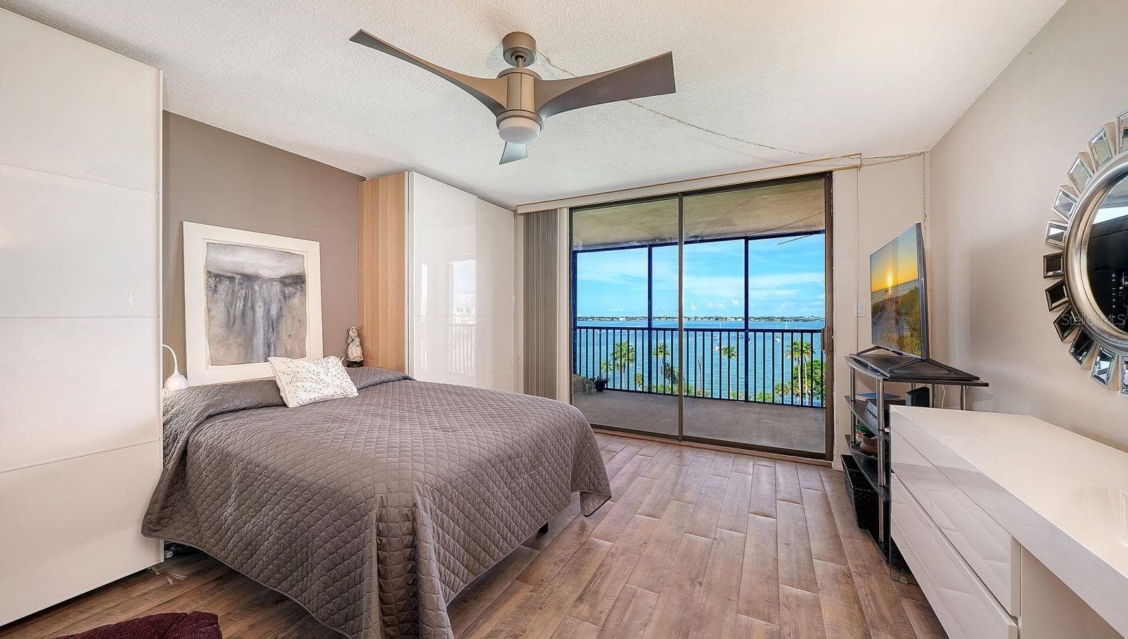 Condominium at 707 S GULFSTREAM AVE #705, SARASOTA, photo 10 of 73