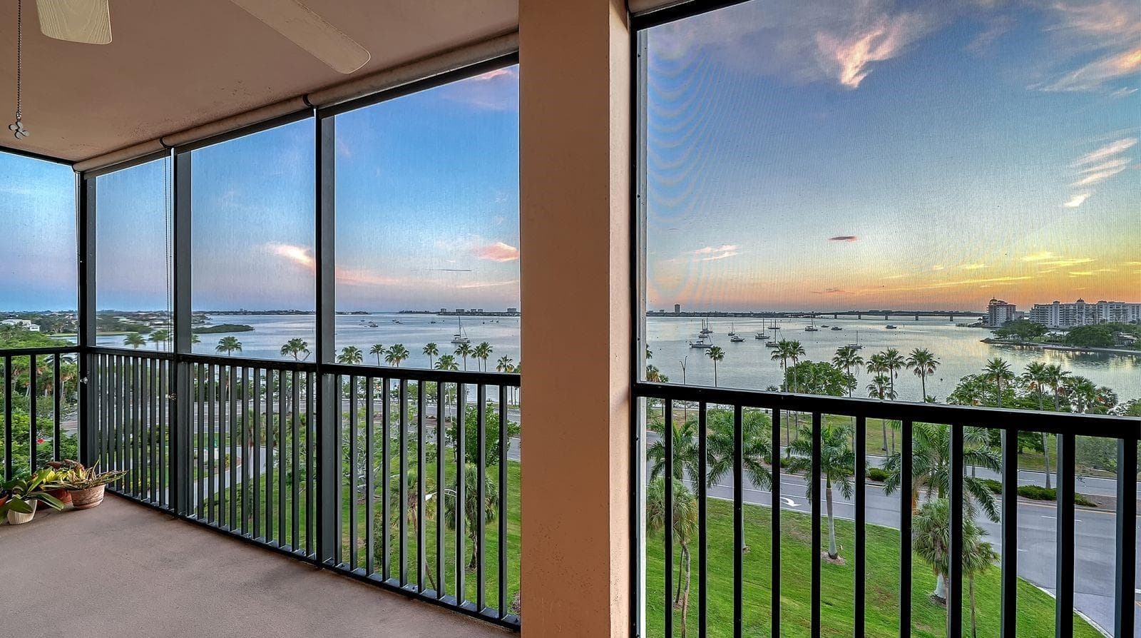 Condominium at 707 S GULFSTREAM AVE #705, SARASOTA, photo 12 of 73