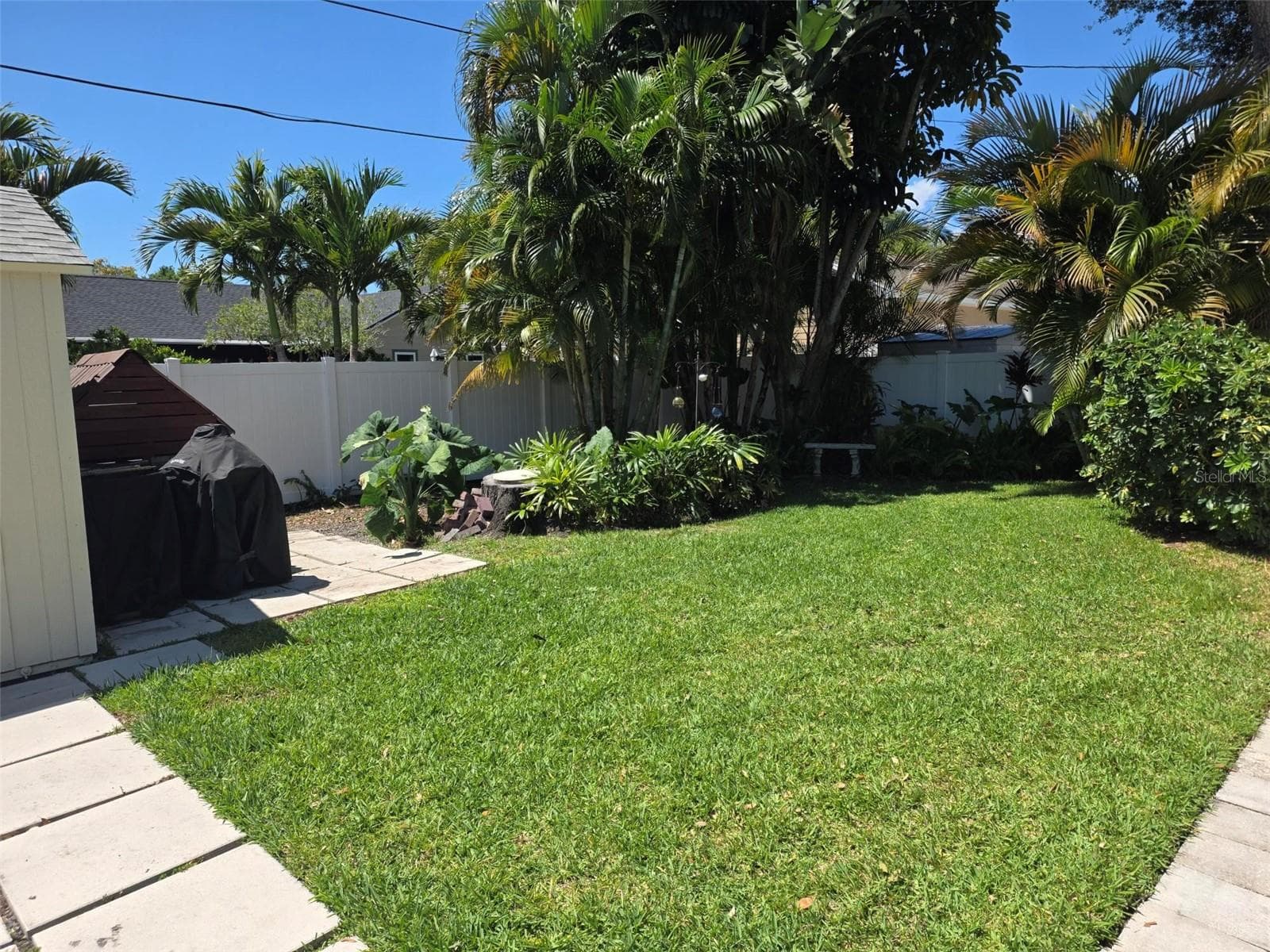 Single Family Residence at 734 37TH AVE N, ST PETERSBURG, photo 3 of 15
