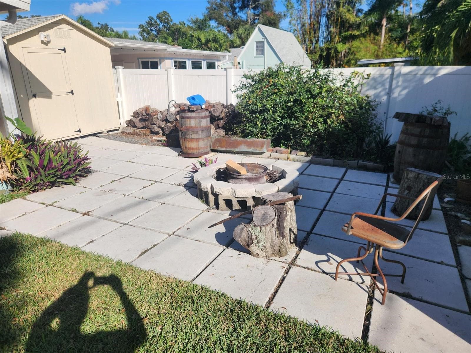 Single Family Residence at 734 37TH AVE N, ST PETERSBURG, photo 5 of 15
