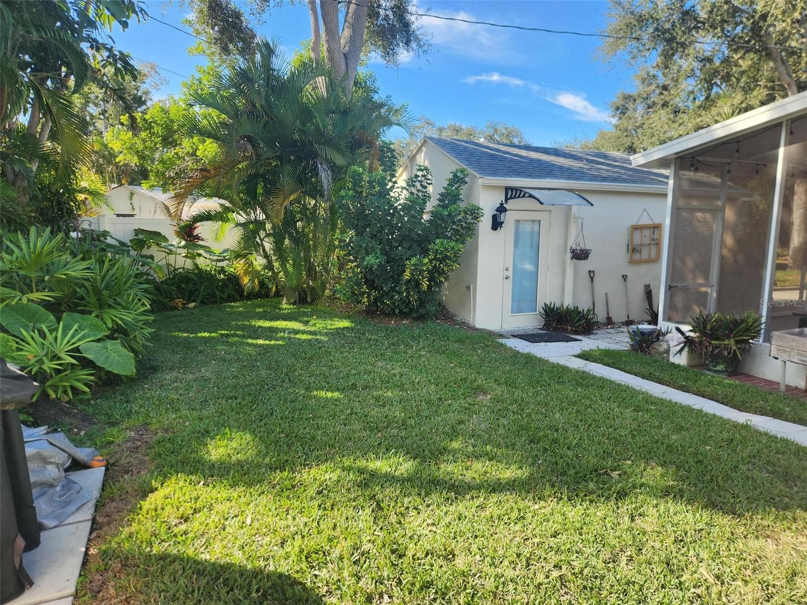 Single Family Residence at 734 37TH AVE N, ST PETERSBURG, photo 6 of 15