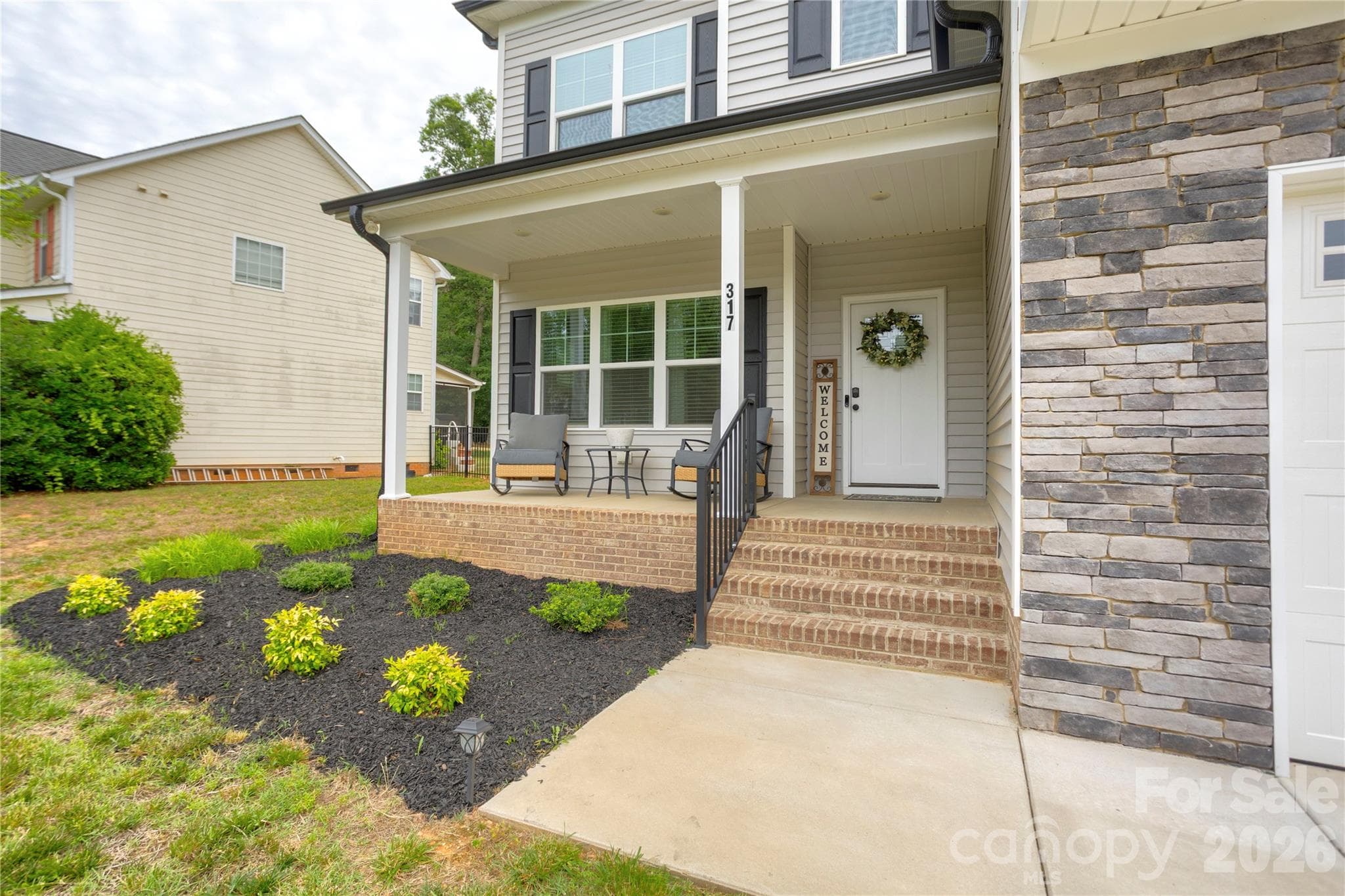 Peaceful front porch to greet your guests. - Salisbury