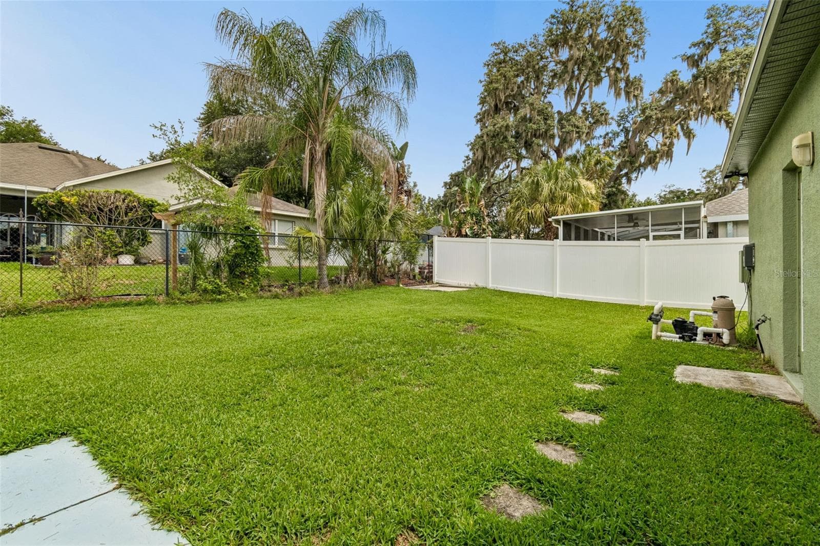 Single Family Residence at 2005 WEXFORD GREEN DR, VALRICO, photo 51 of 65