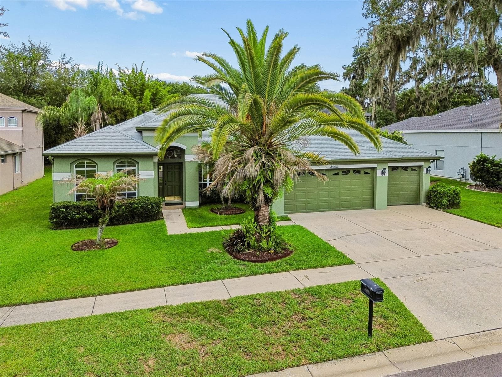 2005 WEXFORD GREEN DR