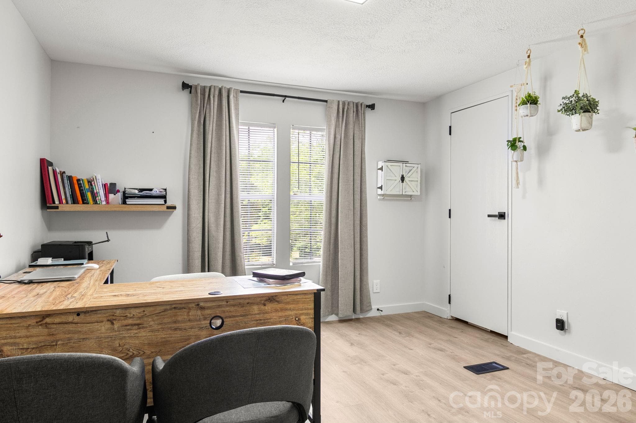 Single Family Residence at Stanley, photo 23 of 40