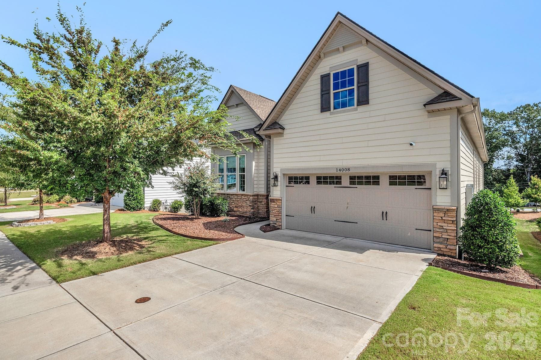 Single Family Residence at Charlotte, photo 2 of 44