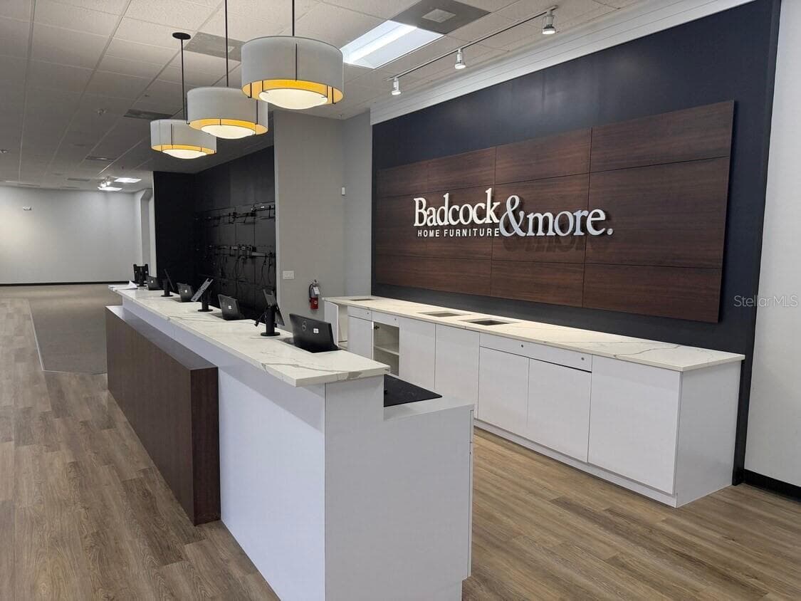 Retail at 311 S RIDGEWOOD AVE, EDGEWATER, photo 3 of 20