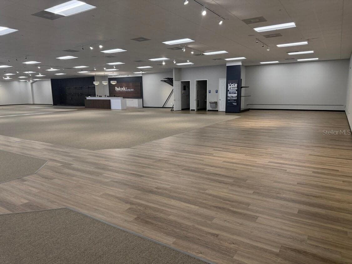 Retail at 311 S RIDGEWOOD AVE, EDGEWATER, photo 12 of 20