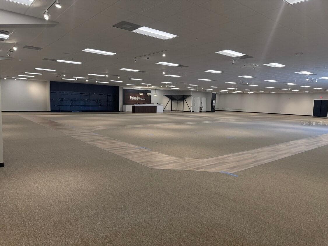 Retail at 311 S RIDGEWOOD AVE, EDGEWATER, photo 13 of 20