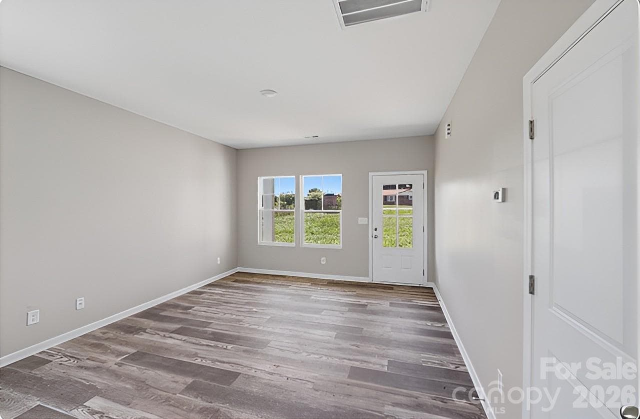 Single Family Residence at Lincolnton, photo 2 of 22