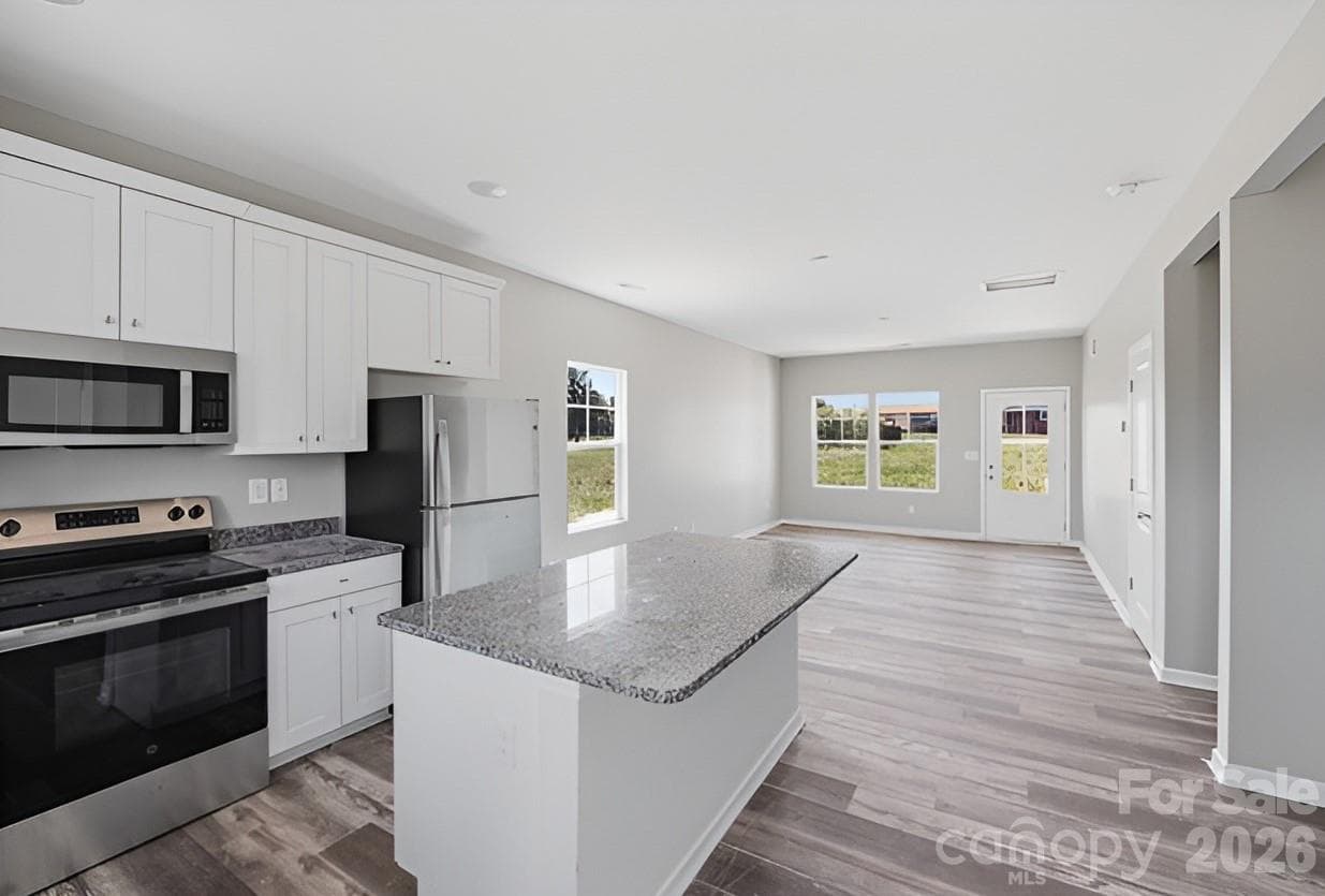 Single Family Residence at Lincolnton, photo 3 of 22