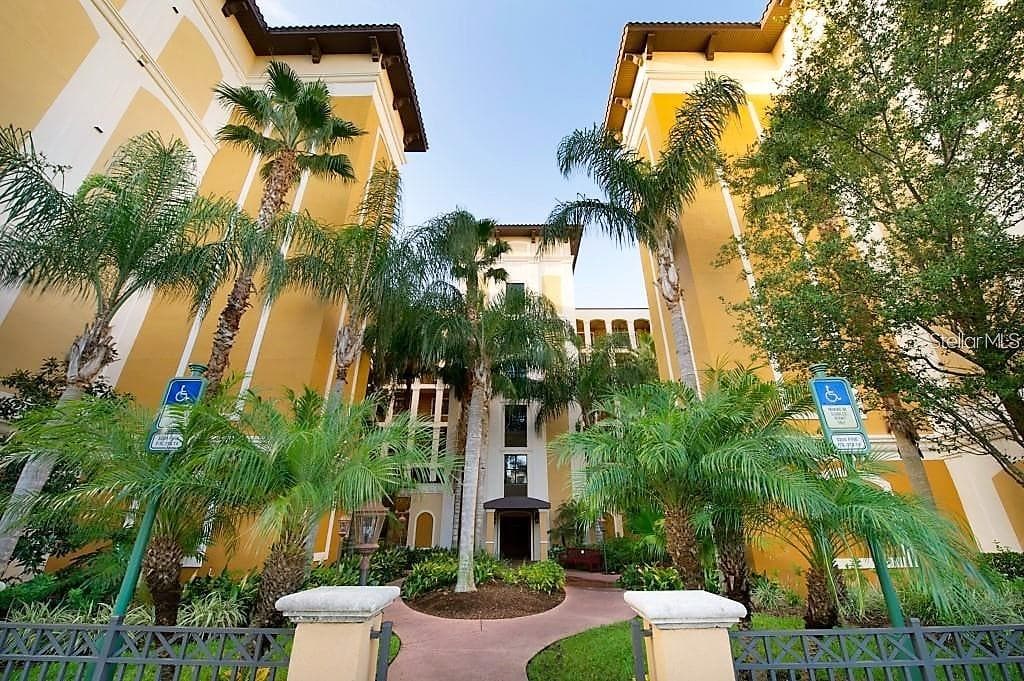 12538 FLORIDAYS RESORT DR DR #201 C