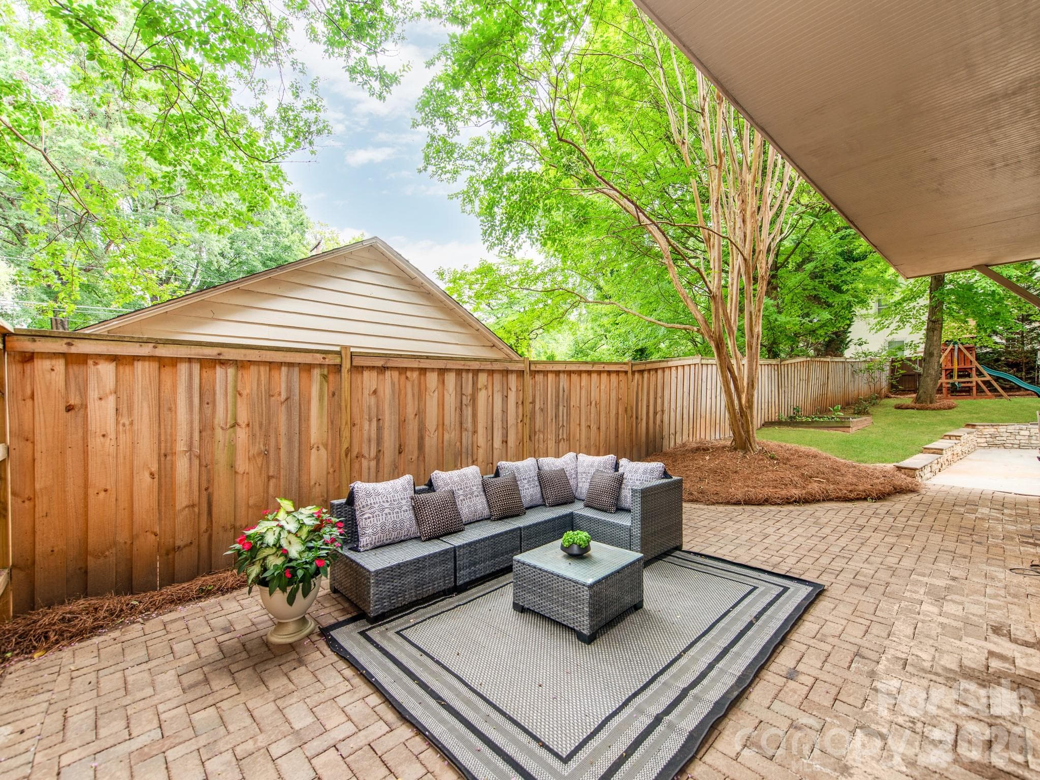 Side Porch Covered - Charlotte