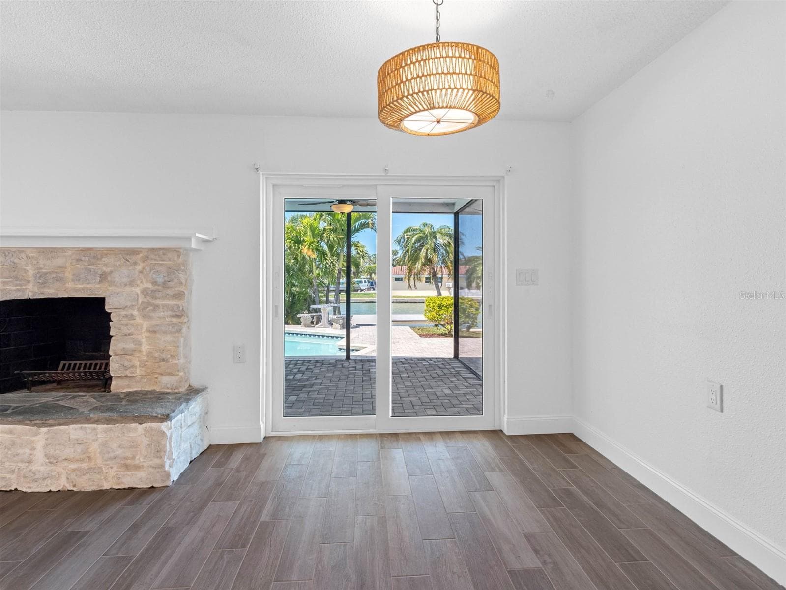 Single Family Residence at 562 JOHNS PASS AVE, MADEIRA BEACH, photo 51 of 89