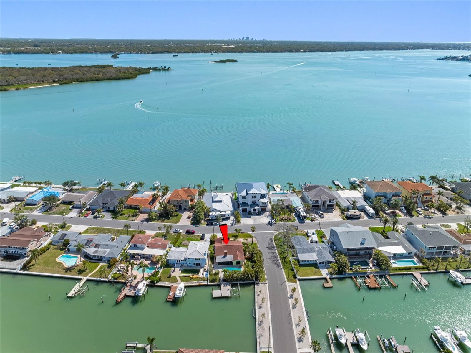 Single Family Residence at 562 JOHNS PASS AVE, MADEIRA BEACH, photo 70 of 89