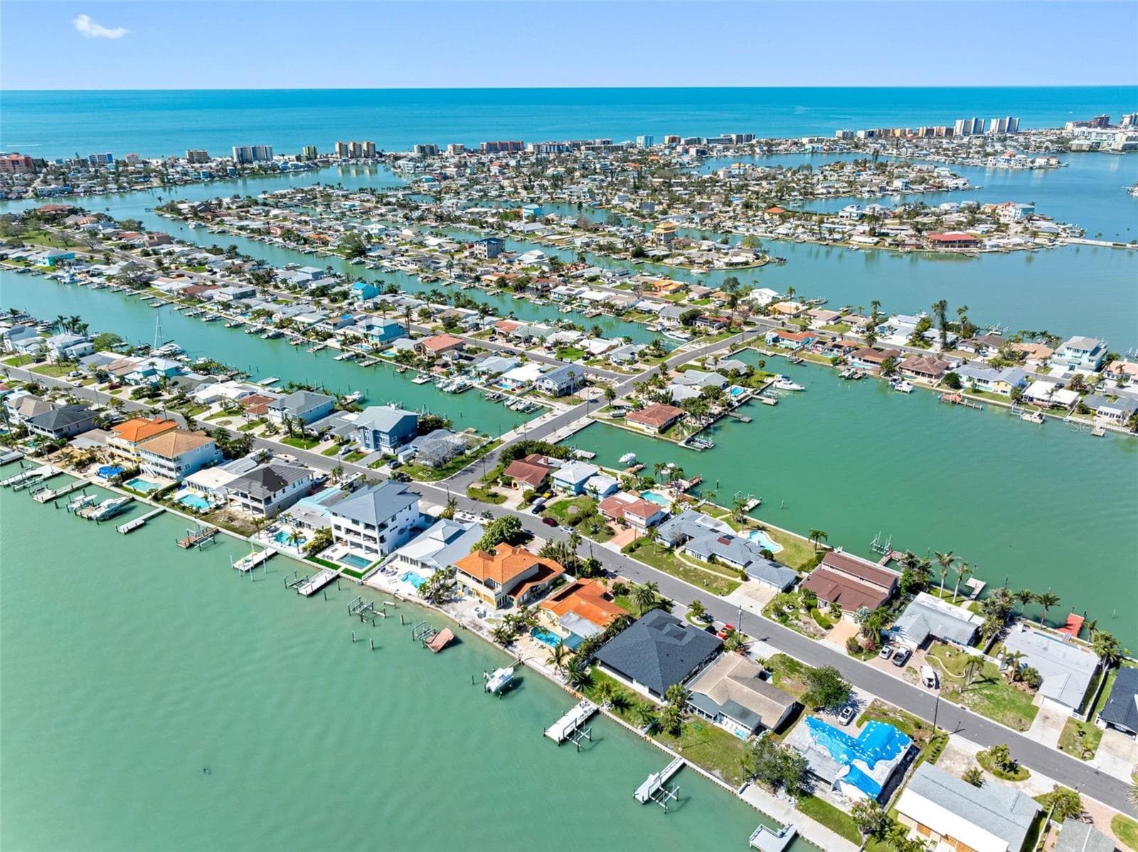 Single Family Residence at 562 JOHNS PASS AVE, MADEIRA BEACH, photo 77 of 89