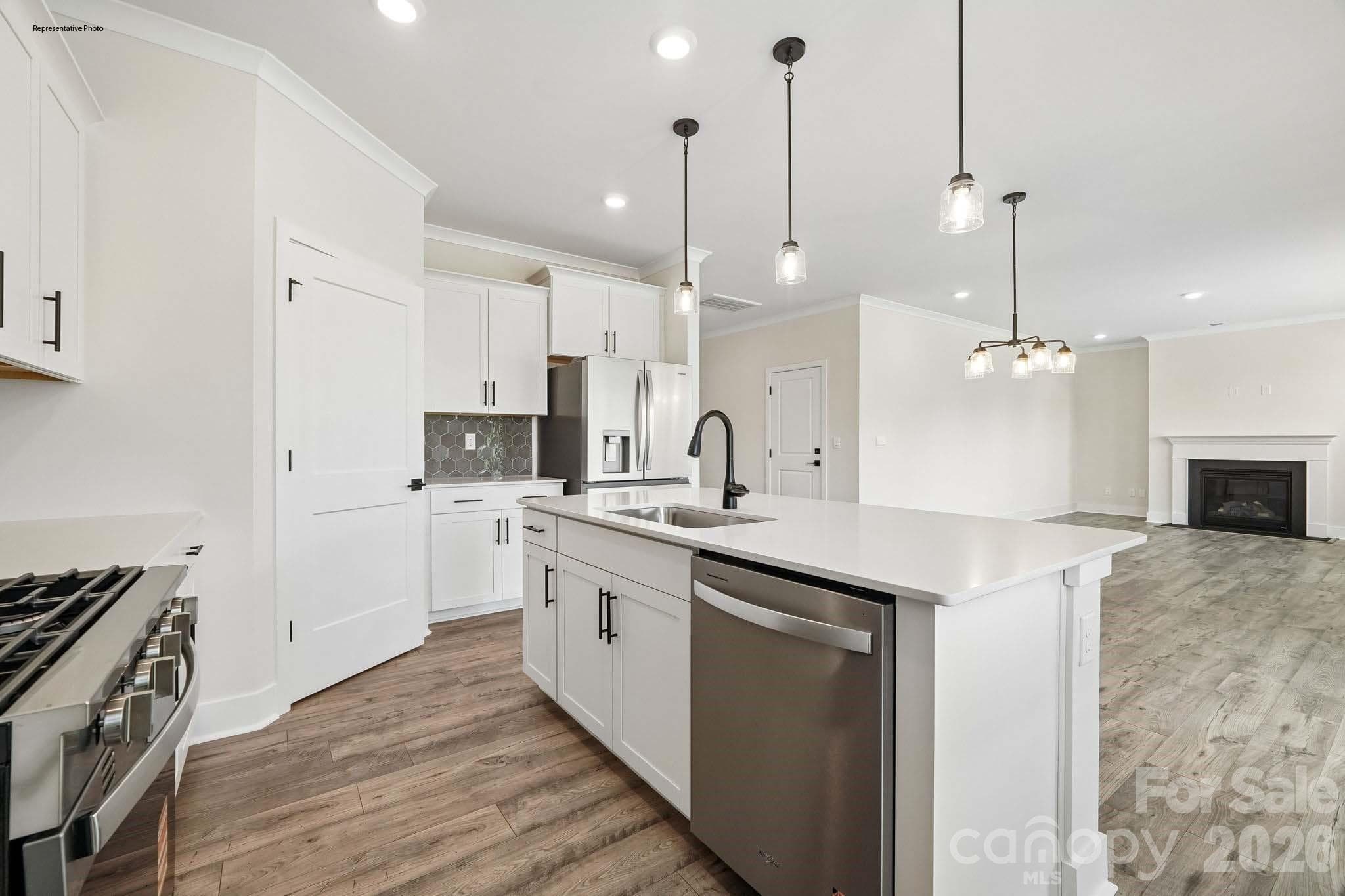 Single Family Residence at 4181 Round Table Drive, Gastonia, photo 23 of 72