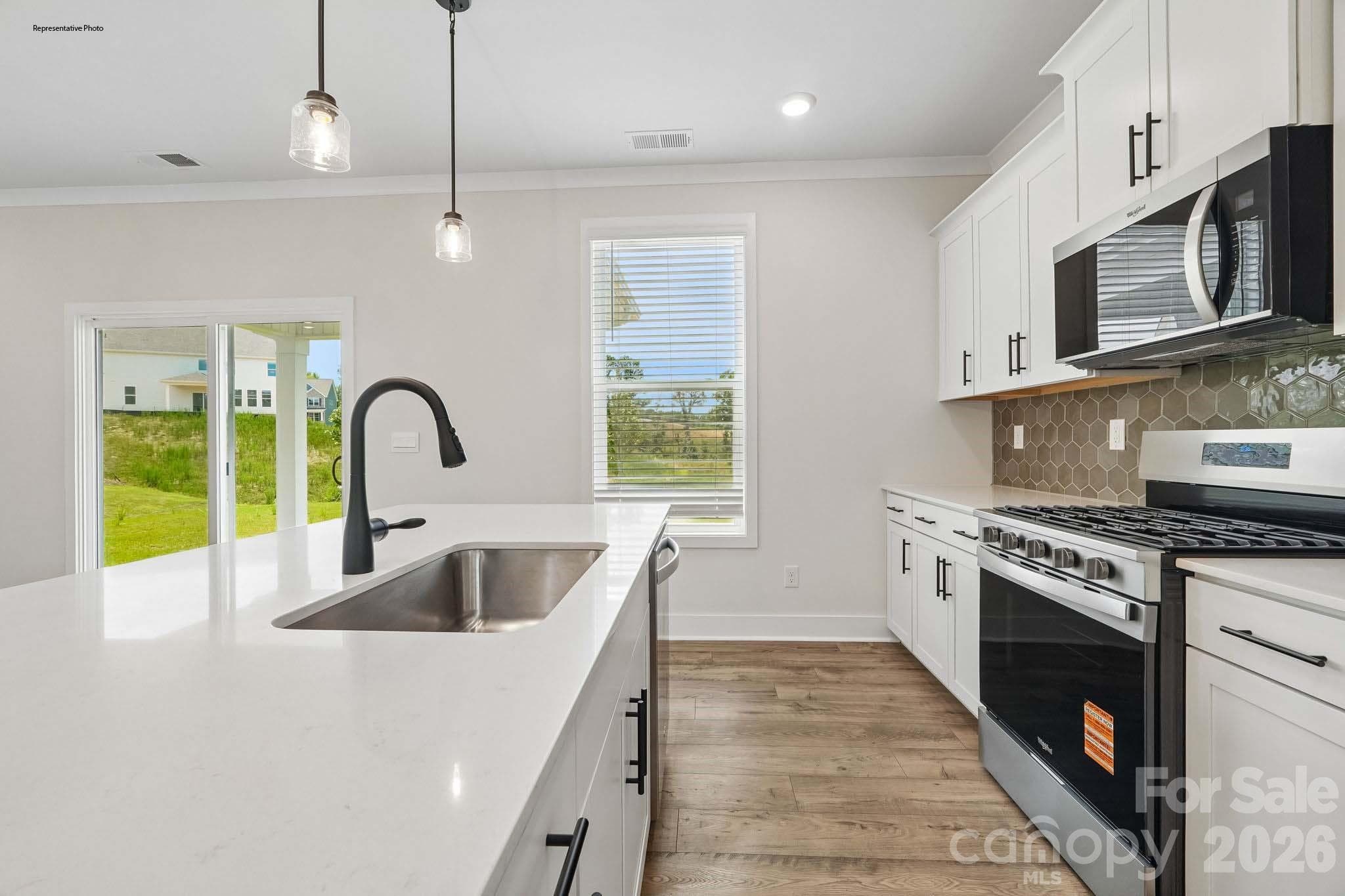 Single Family Residence at 4231 Round Table Drive, Gastonia, photo 13 of 32