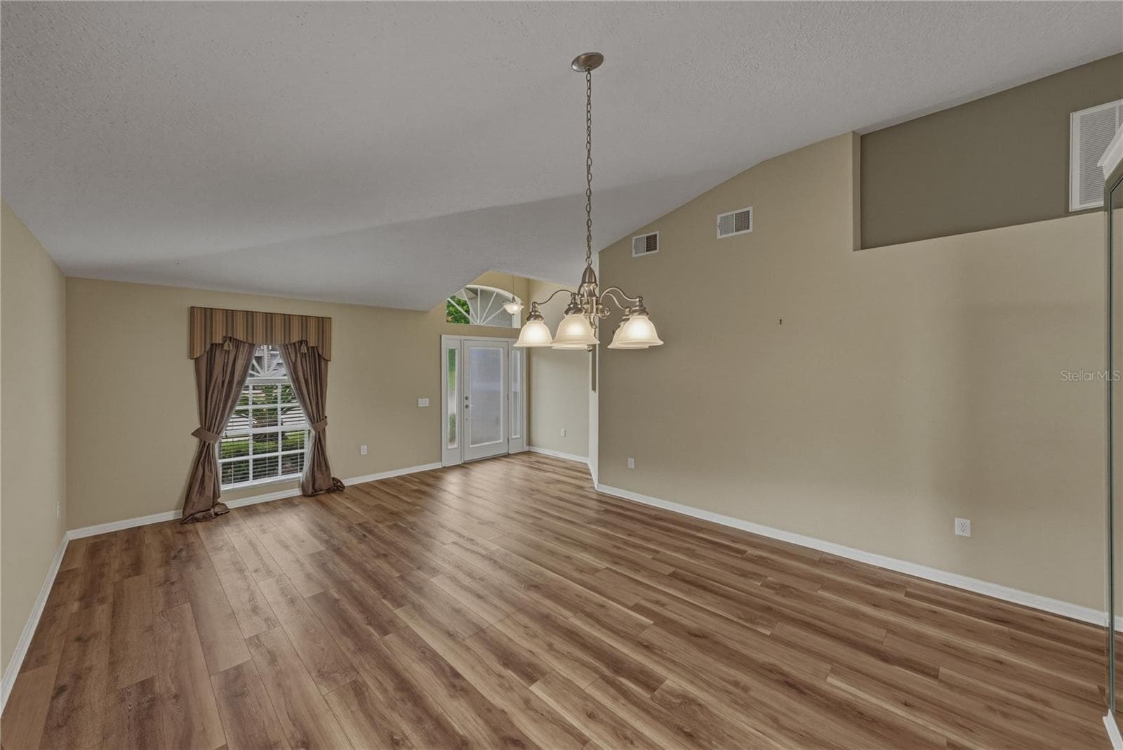 Single Family Residence at 5064 GEVALIA DR, BROOKSVILLE, photo 10 of 52