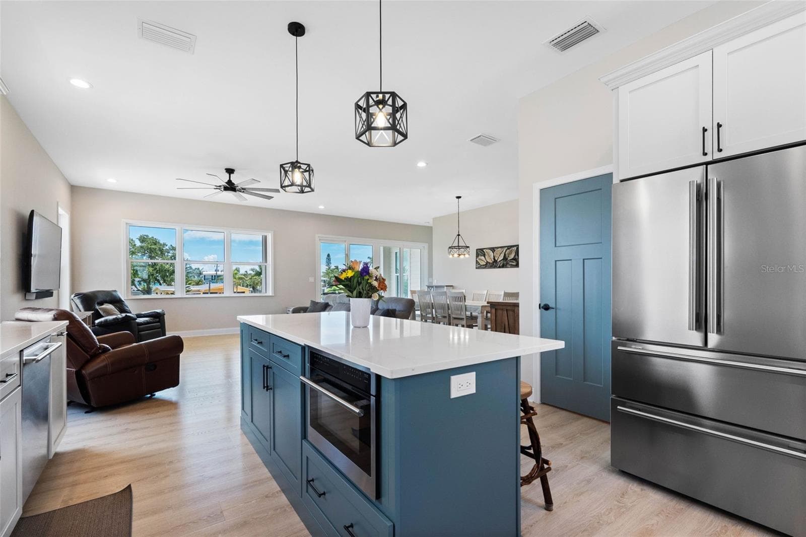 Single Family Residence at 16025 REDINGTON DR, REDINGTON BEACH, photo 14 of 68