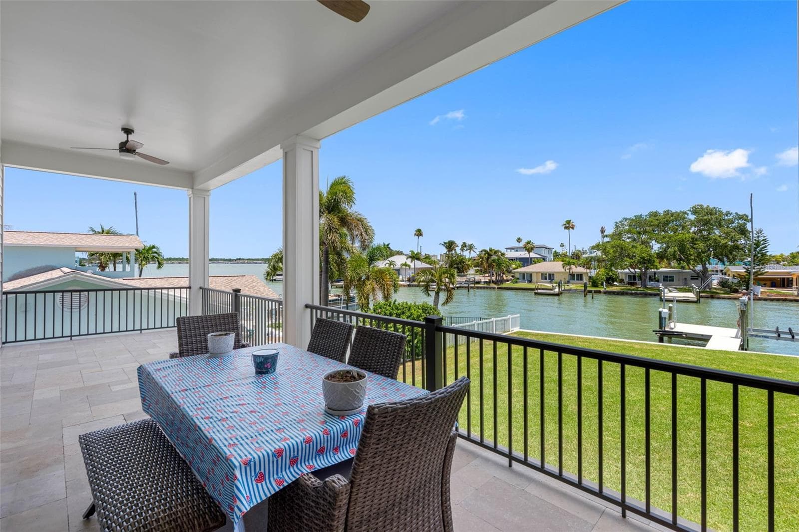 Single Family Residence at 16025 REDINGTON DR, REDINGTON BEACH, photo 26 of 68
