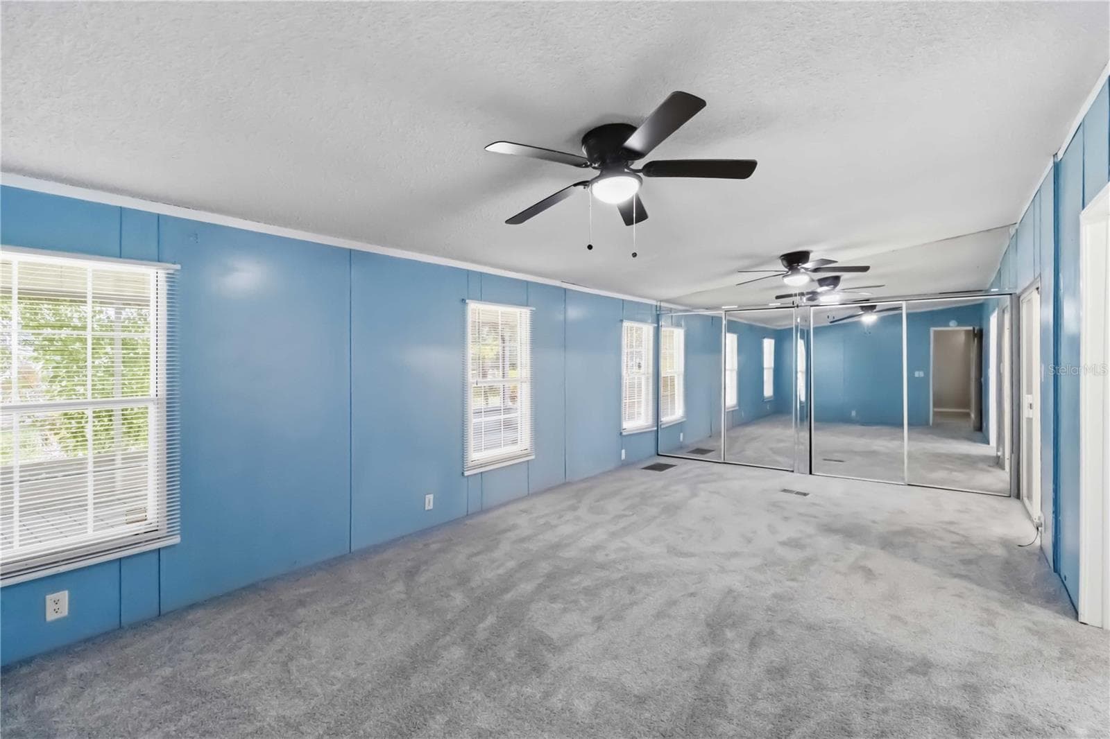 Manufactured Home at 12104 WOODSIDE DR, RIVERVIEW, photo 14 of 32